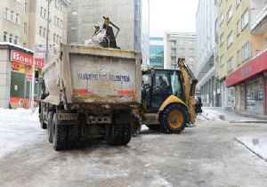 Bin 600 sokakta temizlik seferberliği